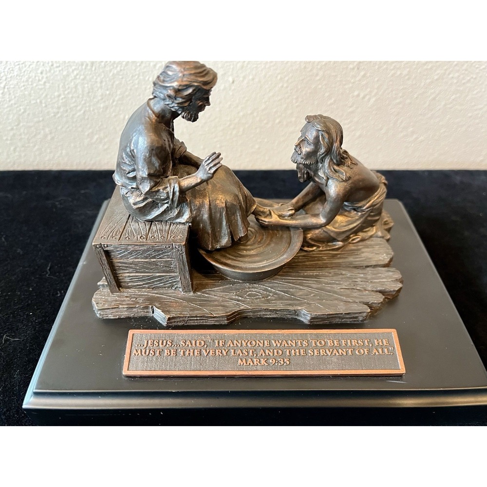Lighthouse Humble Servant Jesus Washing Feet Figurine Mark 9:35 Sculpture